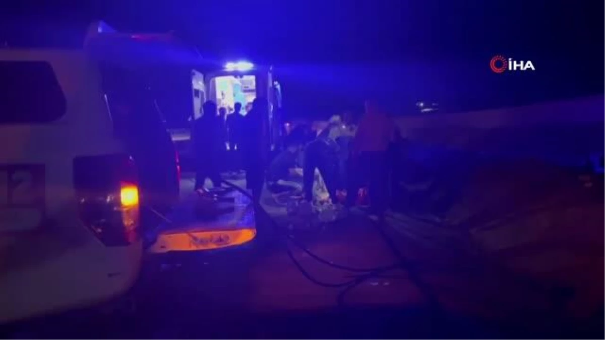 Şanlıurfa\'da otomobiller çarpıştı: 1 ölü, 6 yaralı