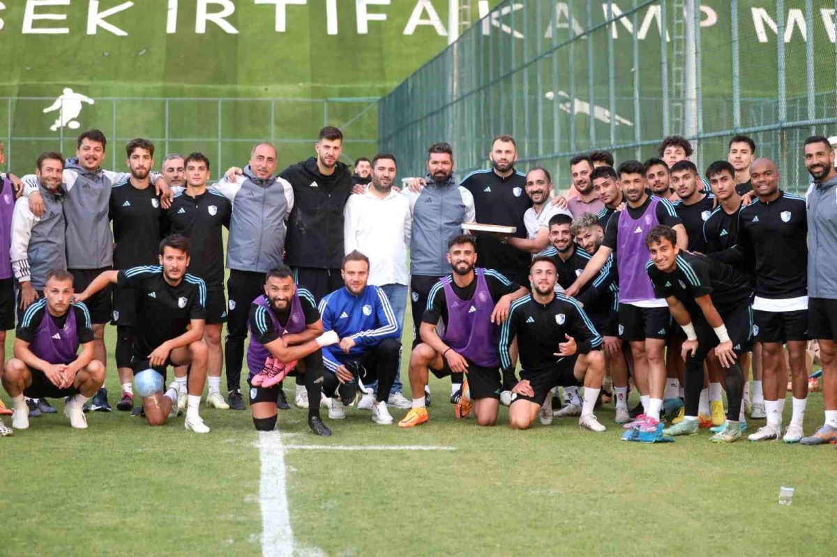 Erzurumspor\'un yeni sezon hazırlıkları devam ediyor