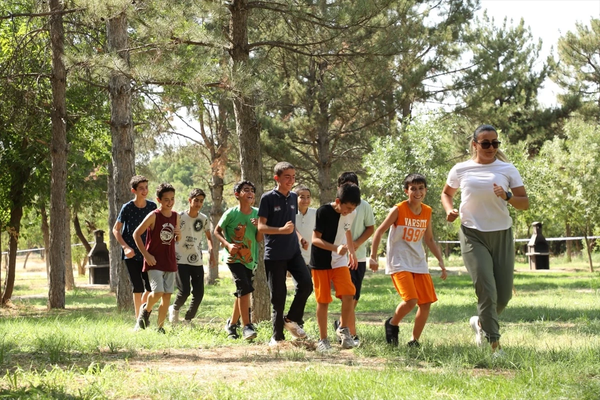 Diyarbakır Yenişehir Belediyesi, 1500 çocuğa yaz kampı düzenliyor