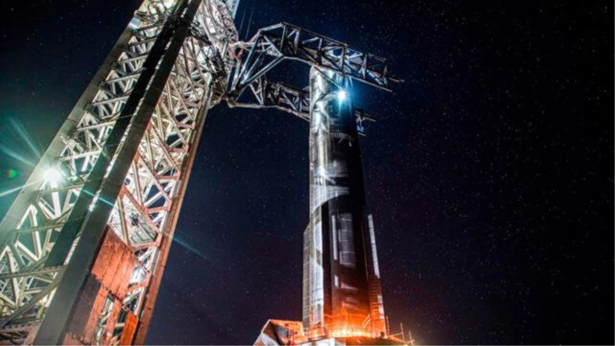 SpaceX, Super Heavy roketi için önemli bir ateşleme testi gerçekleştirdi