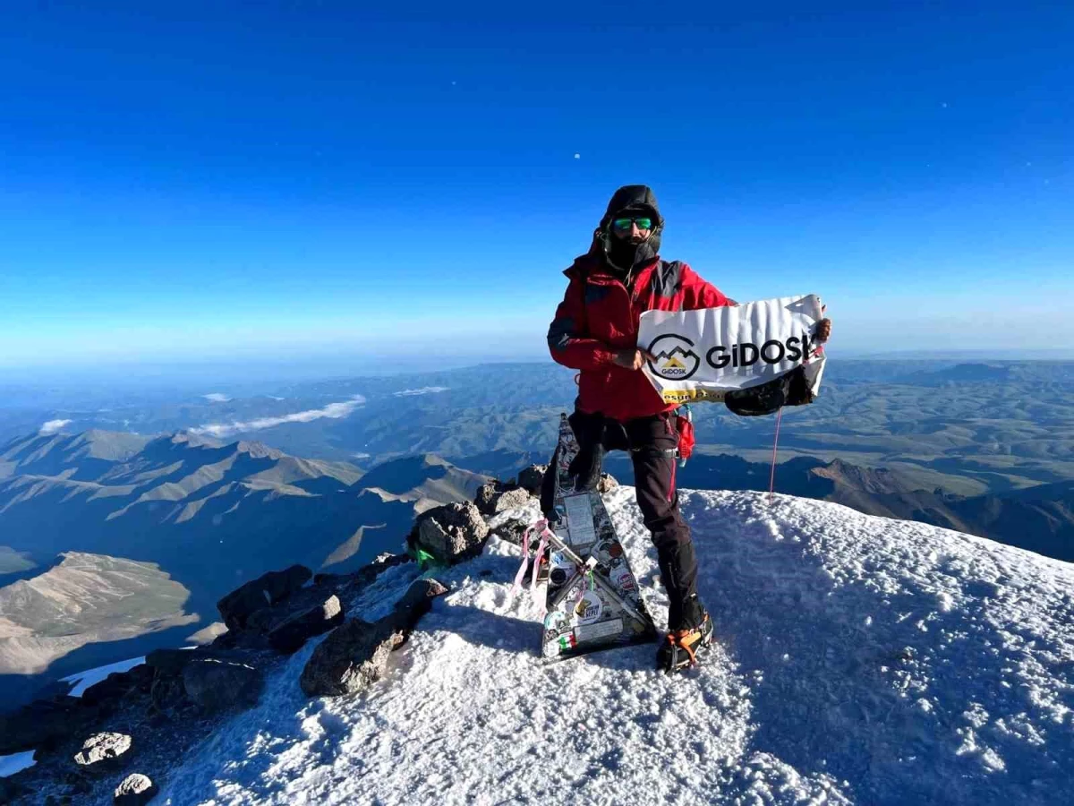 Giresun ve Ordu Dağcıları Elbrus Dağı\'na Tırmandı