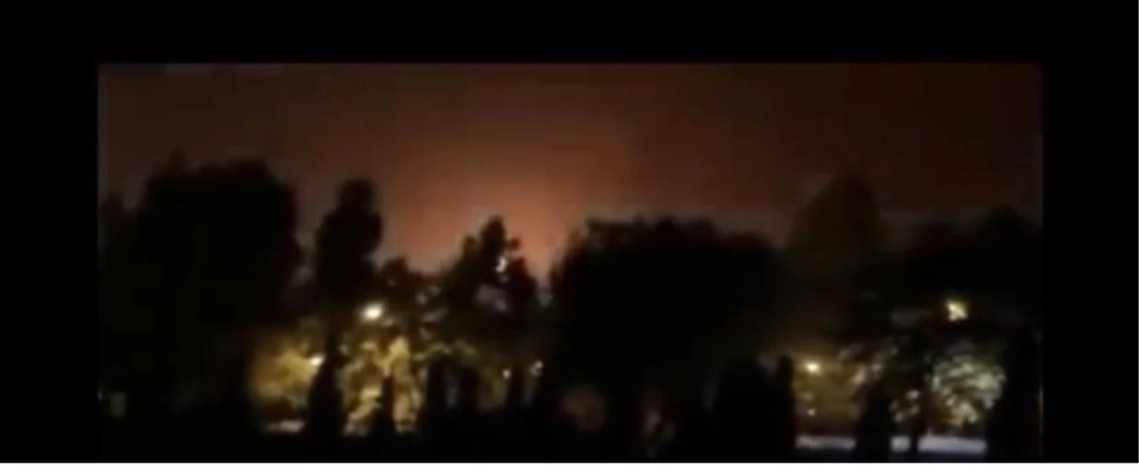 İstanbul Semalarında Görülen Işık Hüzmesi Meteor Düştü İddialarına Neden Oldu