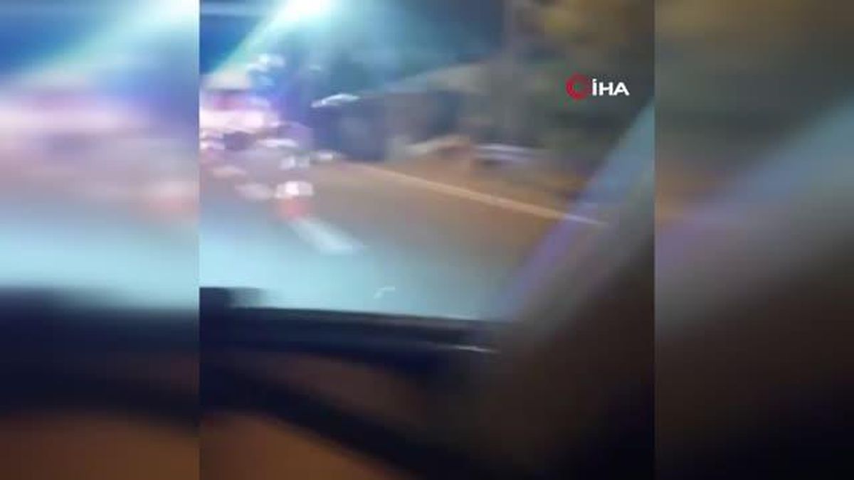 KMO\'da yolun ortasında bırakılan arızalı otomobili cip biçti