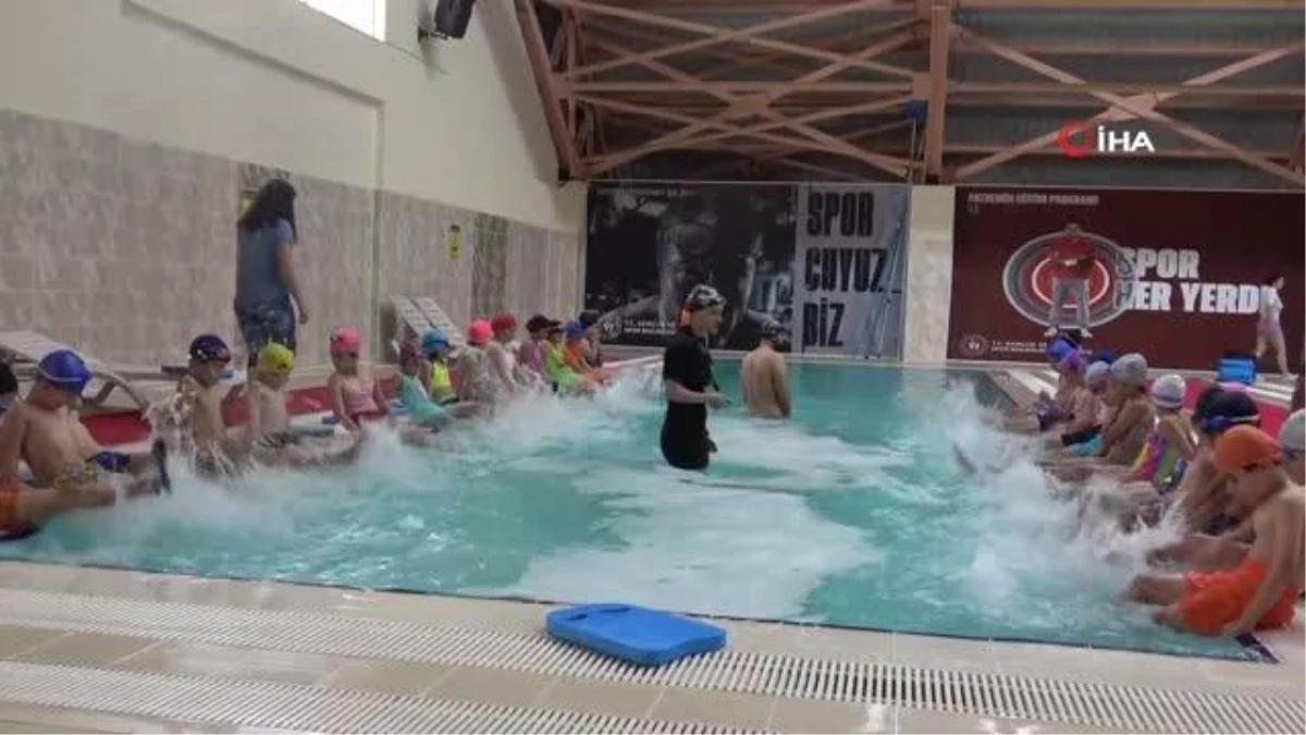 Mardin\'de çocuklar boğulma vakalarına karşı eğitilip kötü alışkanlıklardan korunuyor