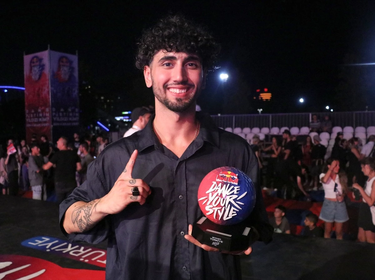 Red Bull Dance Your Style Türkiye Finali\'nde Volkan Arıcı birinci oldu