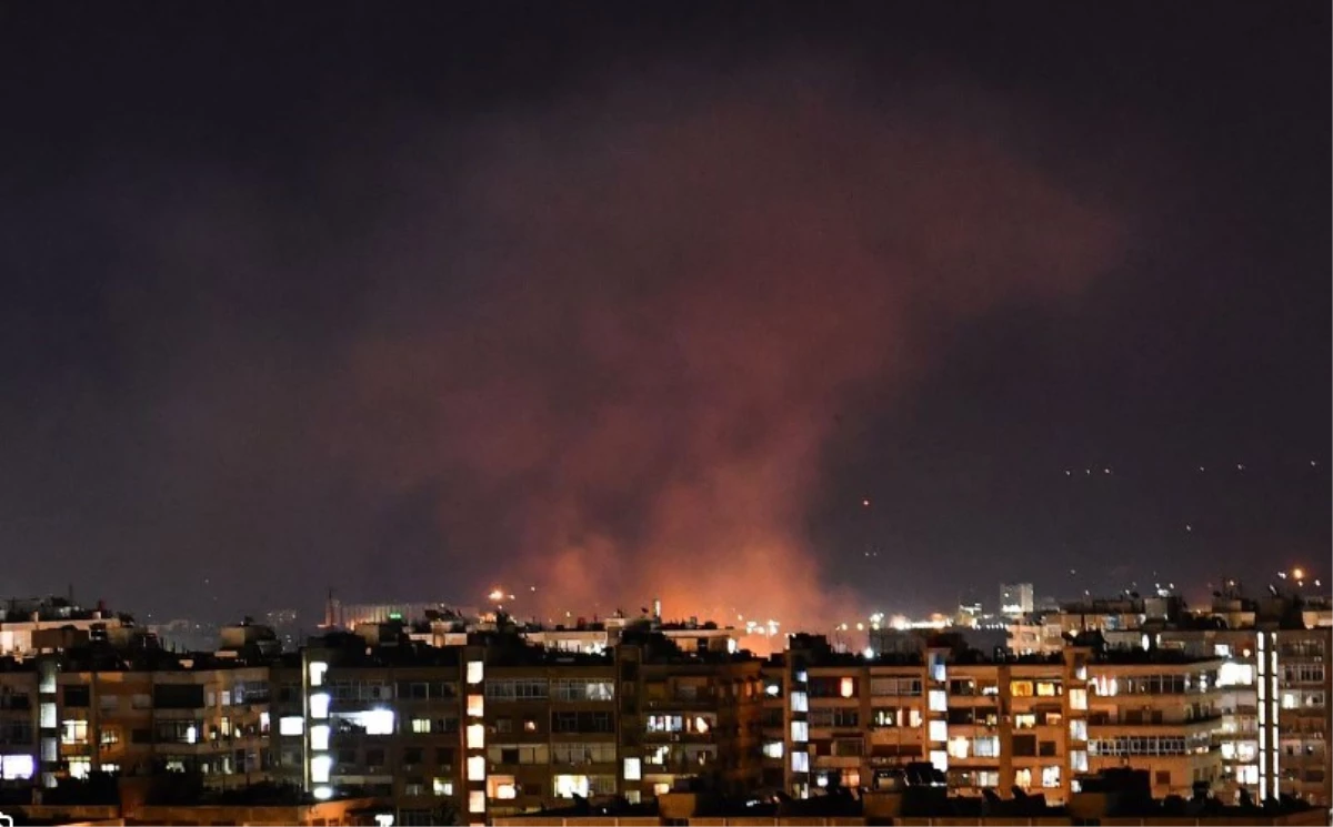 İsrail\'in Şam\'a düzenlediği hava saldırısında 4 Suriyeli asker öldü