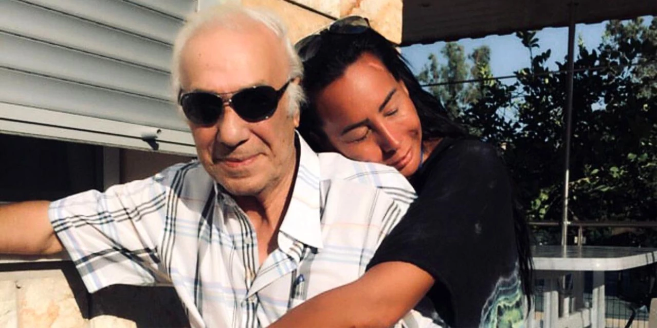 Asena Dere\'nin babası Burhan Çakmak hayatını kaybetti