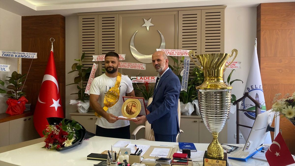Ladikli Serhat Gökmen, Softaoğlu Mehmed Pehlivan Yağlı Güreşleri\'nde başpehlivan oldu