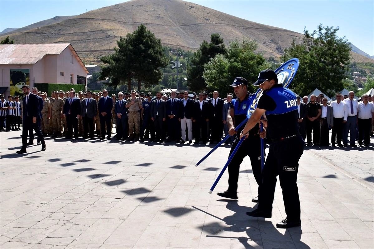 Bitlis\'in düşman işgalinden kurtuluşu törenle kutlandı