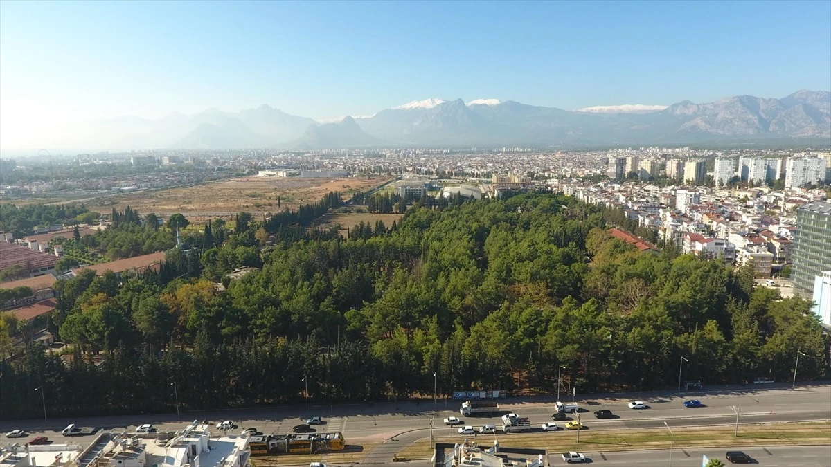 Antalya Pil Fabrikası Kepez Belediyesi tarafından Millet Bahçesi olarak yeniden hayata döndürülüyor