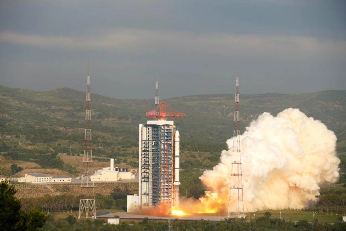 Çin, Afet Riskini Azaltma Amaçlı Yeni Uydusunu Uzaya Gönderdi