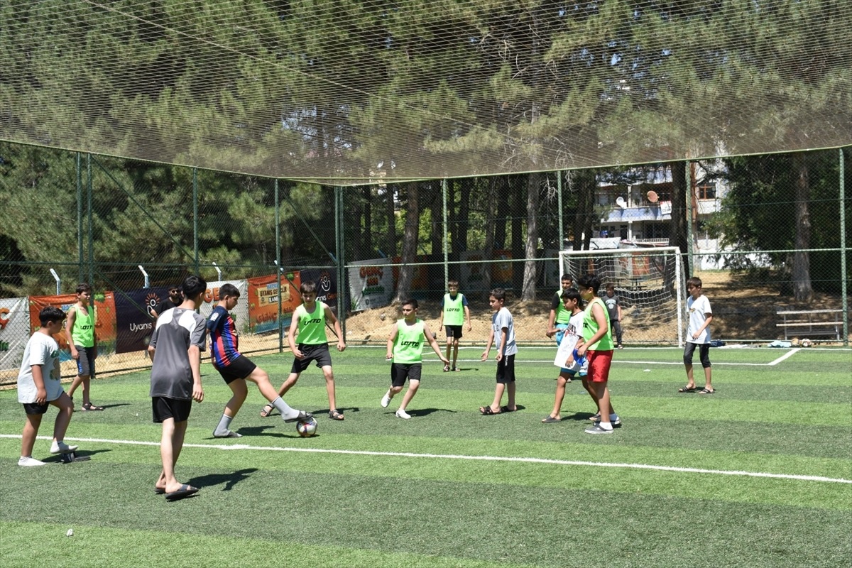 Diyarbakır Büyükşehir Belediyesi Ücretsiz Yaz Kampıyla Çocuklara Tatil İmkanı Sunuyor