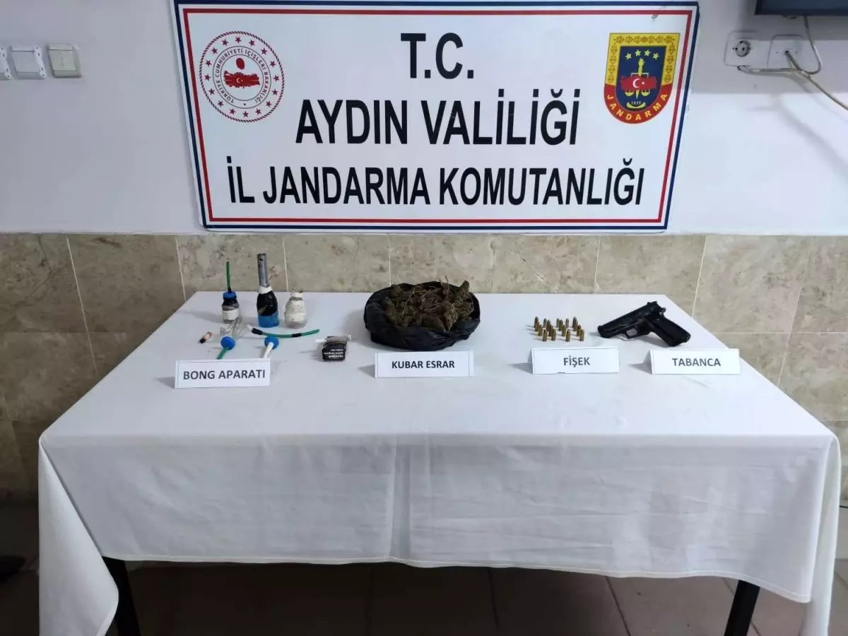 Nazilli\'de yapılan aramada uyuşturucu ve silah ele geçirildi