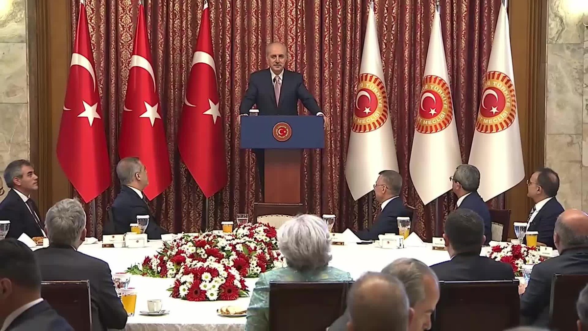 Numan Kurtulmuş: "Barış, İstikrar ve Güven Sağlayıcı Bir Unsur Olarak Dış Politikada Aktif ve Etkili Bir Rol Almak İstiyoruz"