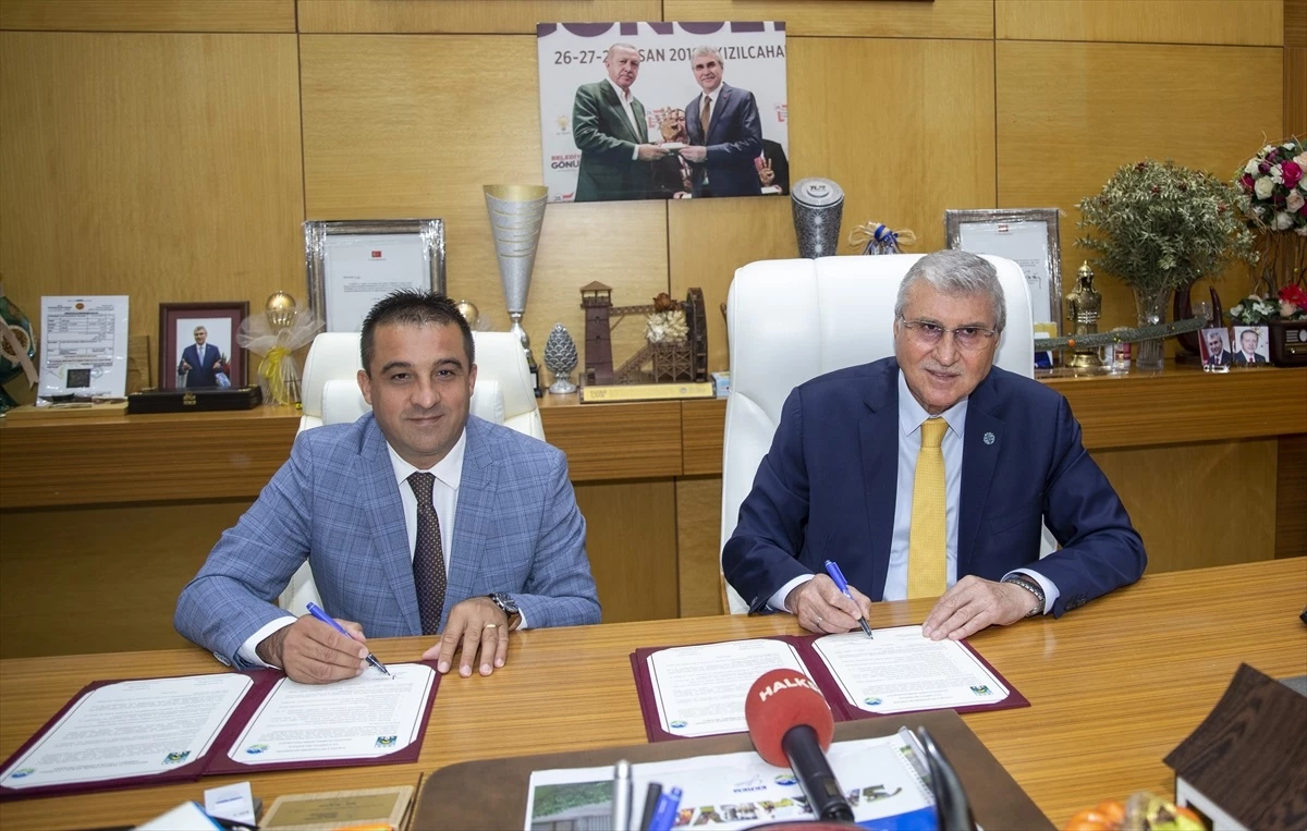 Sakarya ile Bulgaristan\'ın Şumnu şehri arasında kardeş şehir protokolü imzalandı