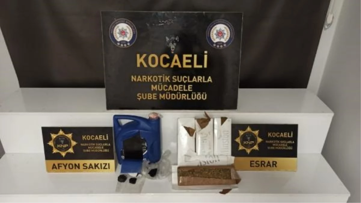 Kocaeli\'de Narkotik Operasyonunda 6 Kilo Afyon Sakızı ve 2 Kilo Esrar Ele Geçirildi