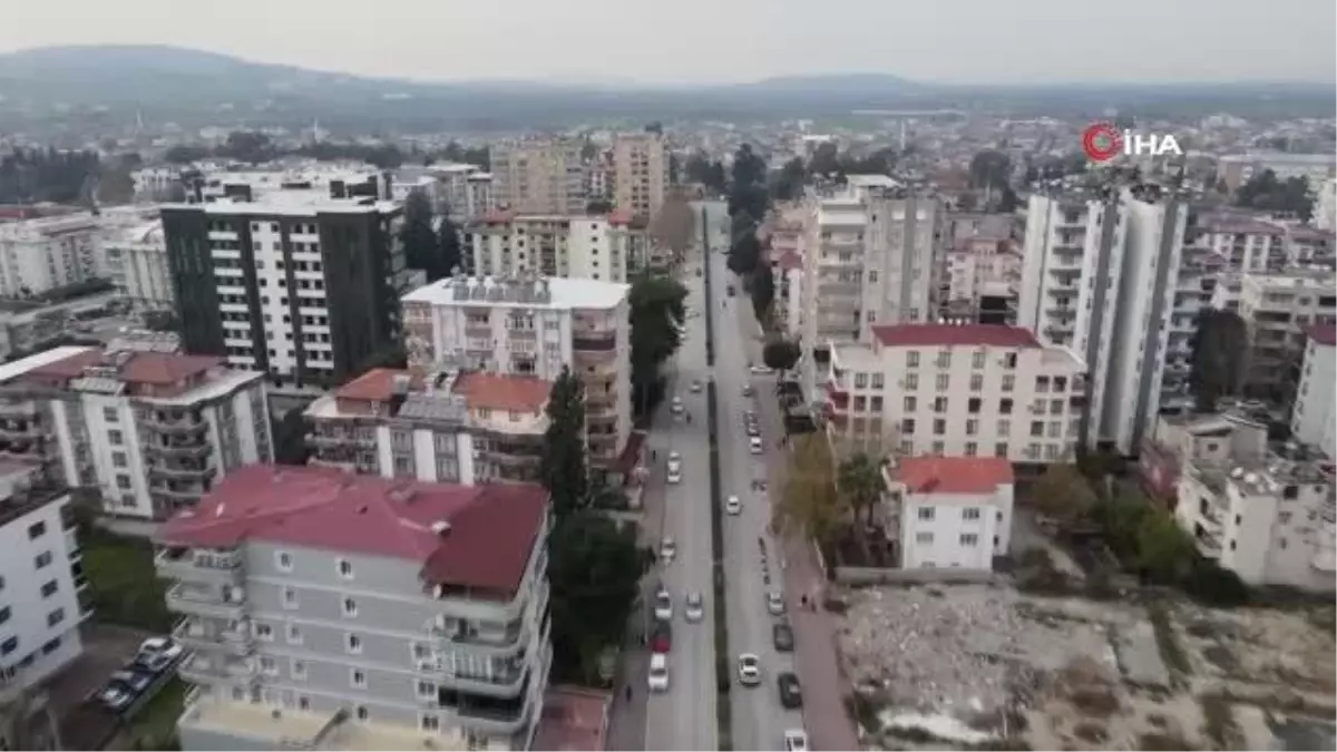 İstasyon Caddesi, depremden etkilenerek eski günlerini arıyor