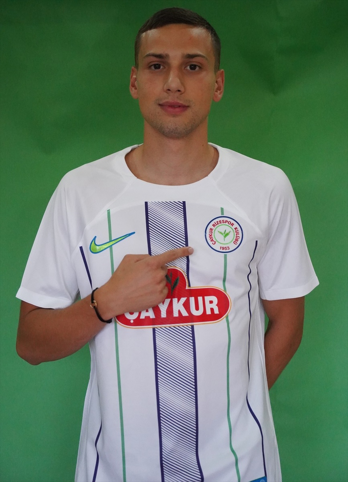 Çaykur Rizespor, Dal Varesanovic\'i kadrosuna kattı