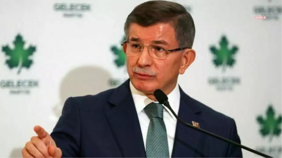 Ahmet Davutoğlu, Malatya\'daki Deprem İçin Geçmiş Olsun Dileklerini İletti