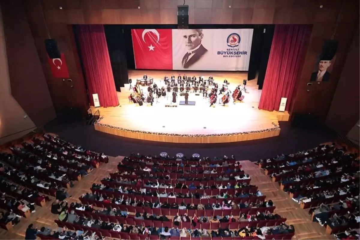 Denizli Büyükşehir Belediyesi, Pençe Kilit Operasyonu\'nda şehit düşen askerlerin cenazeleri dolayısıyla konser programlarını iptal etti