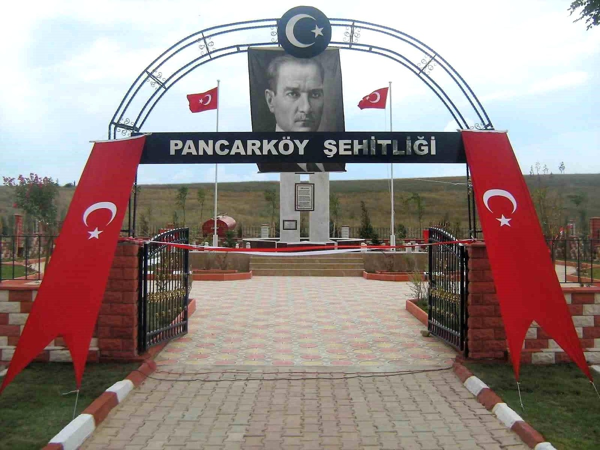 Pençe-Kilit Operasyonunda Şehit Olan İstihkam Uzman Çavuş Kemal Özek Son Yolculuğuna Uğurlanıyor