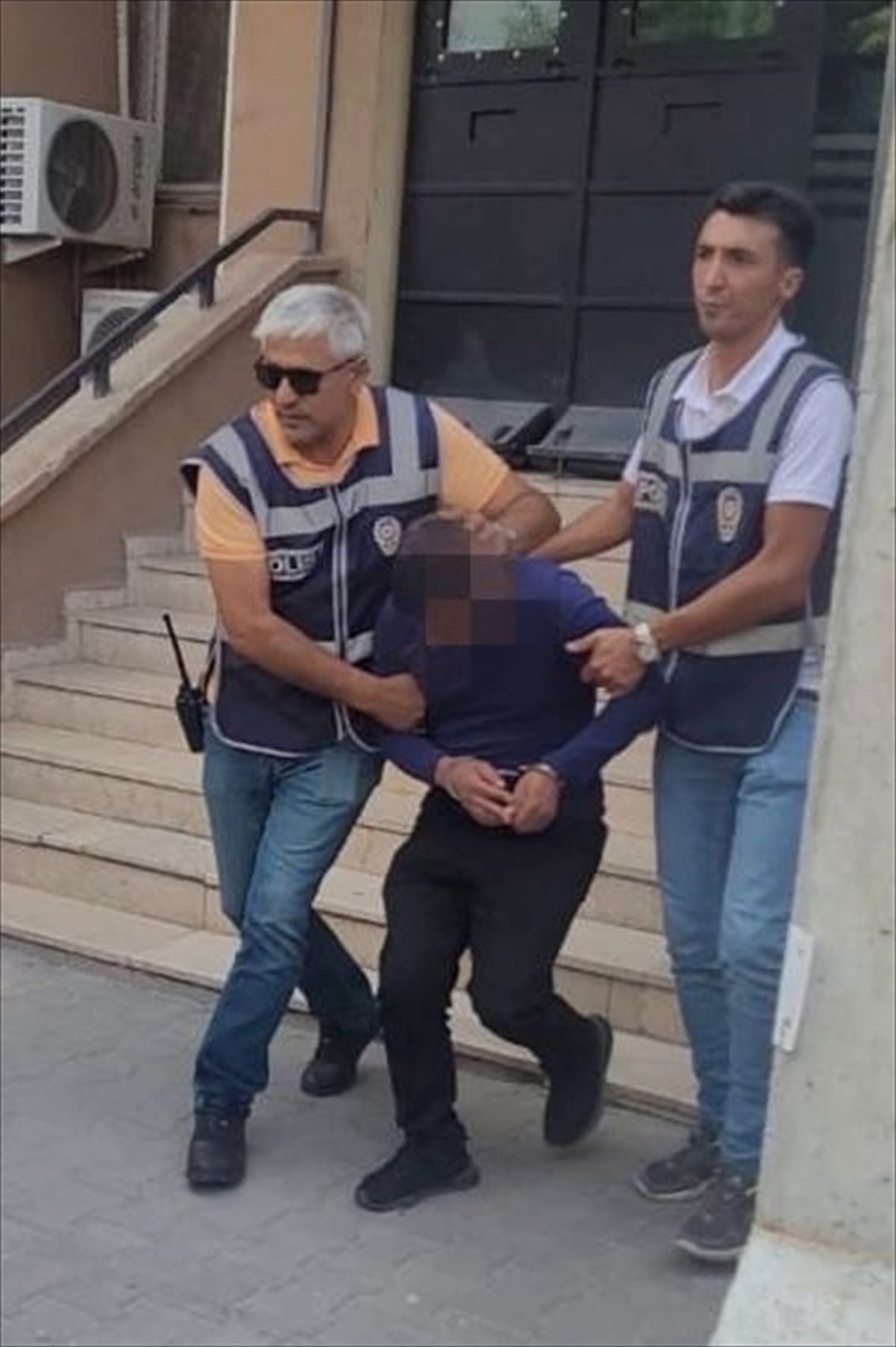 Erzincan\'da 27 yıl hapis cezası bulunan firari hükümlü yakalandı