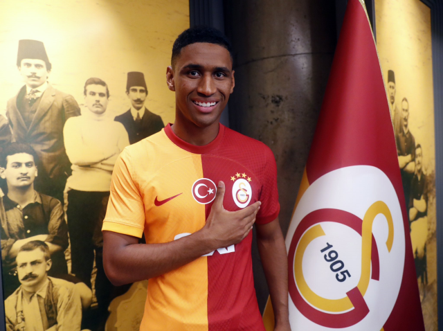 Galatasaray, Brezilyalı yıldız Tete'yi kadrosuna kattı
