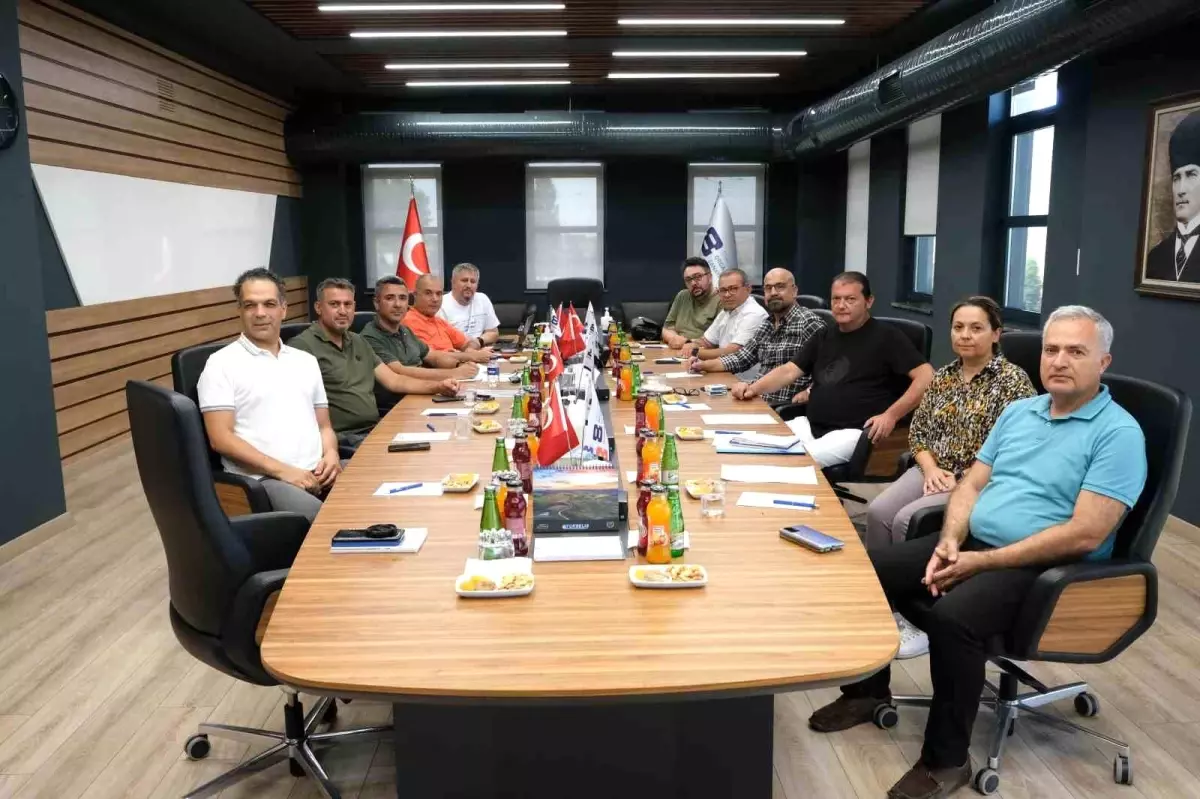 Eskişehir OSB\'de Geri Dönüşüm Firmalarına Yangın Önlemleri Toplantısı