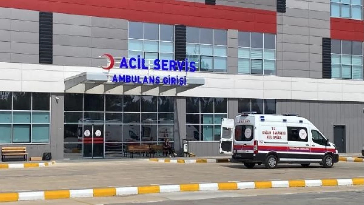Trabzon\'da Polis Memuru Komşu Balkonundan Ateş Açan Şahıs Tarafından Öldürüldü