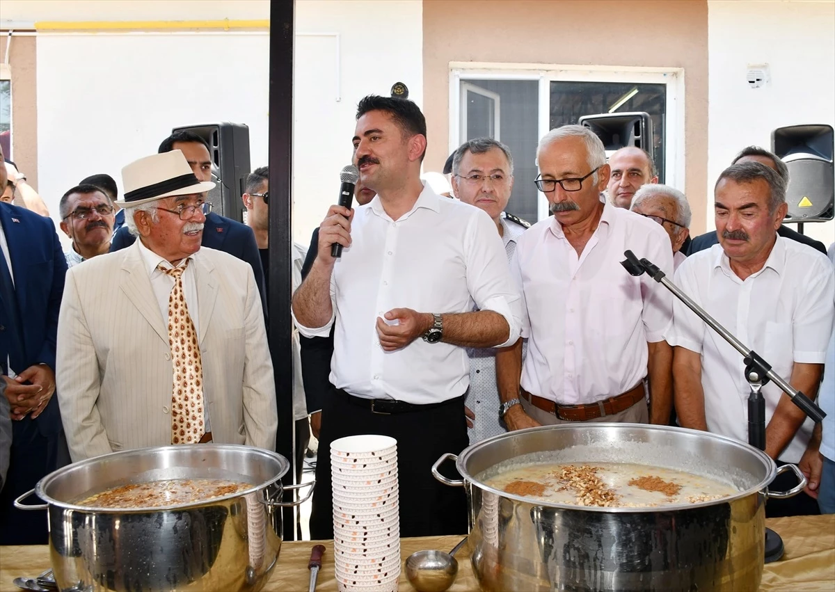 Kırıkkale\'de Muharrem Ayı Dolayısıyla Hasandede Köyünde Aşure Etkinliği Düzenlendi