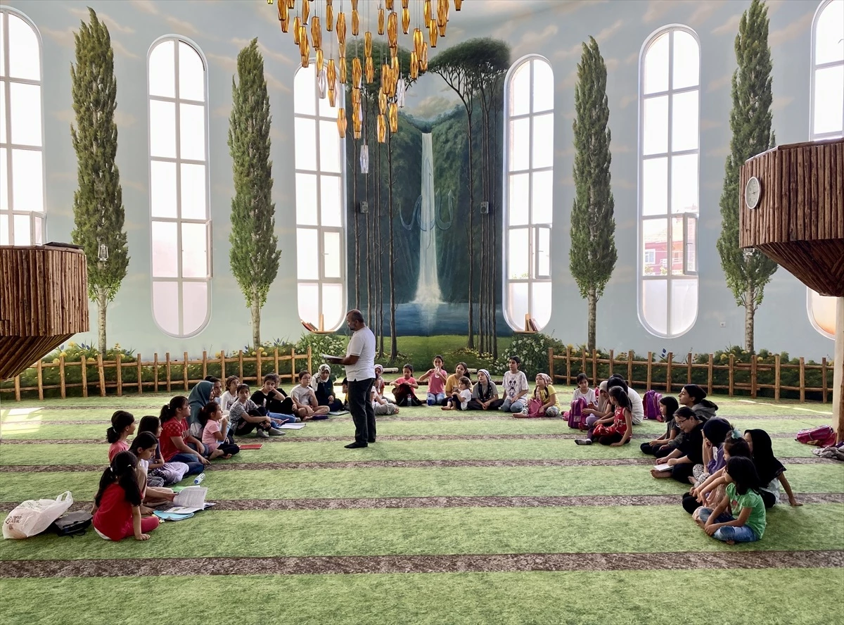 Kırşehir\'de Yaz Kur\'an Kurslarına Destek: Cami Hamiliği Projesi