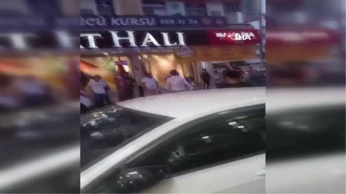 Küçükçekmece'de motosikletli saldırı: 1 ölü, 1 yaralı