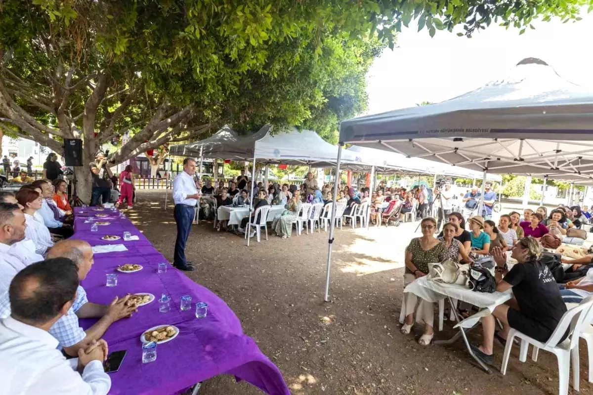 Mersin Büyükşehir Belediyesi Kadın ve Aile Hizmetleri Dairesi Başkanlığı Gönüllüler Şube Müdürlüğü ile Mersinden Kadın Kooperatifi iş birliğinde \'Evimiz Atölye\' projesi devam ediyor