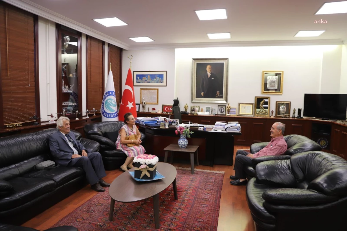 Prof. Dr. Belgin Efe, Eskişehir Büyükşehir Belediye Başkanı Yılmaz Büyükerşen\'i ziyaret etti