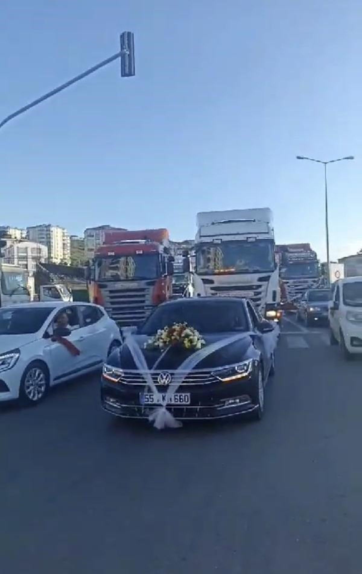 Samsun\'da düğün konvoyuna 10 TIR katıldı