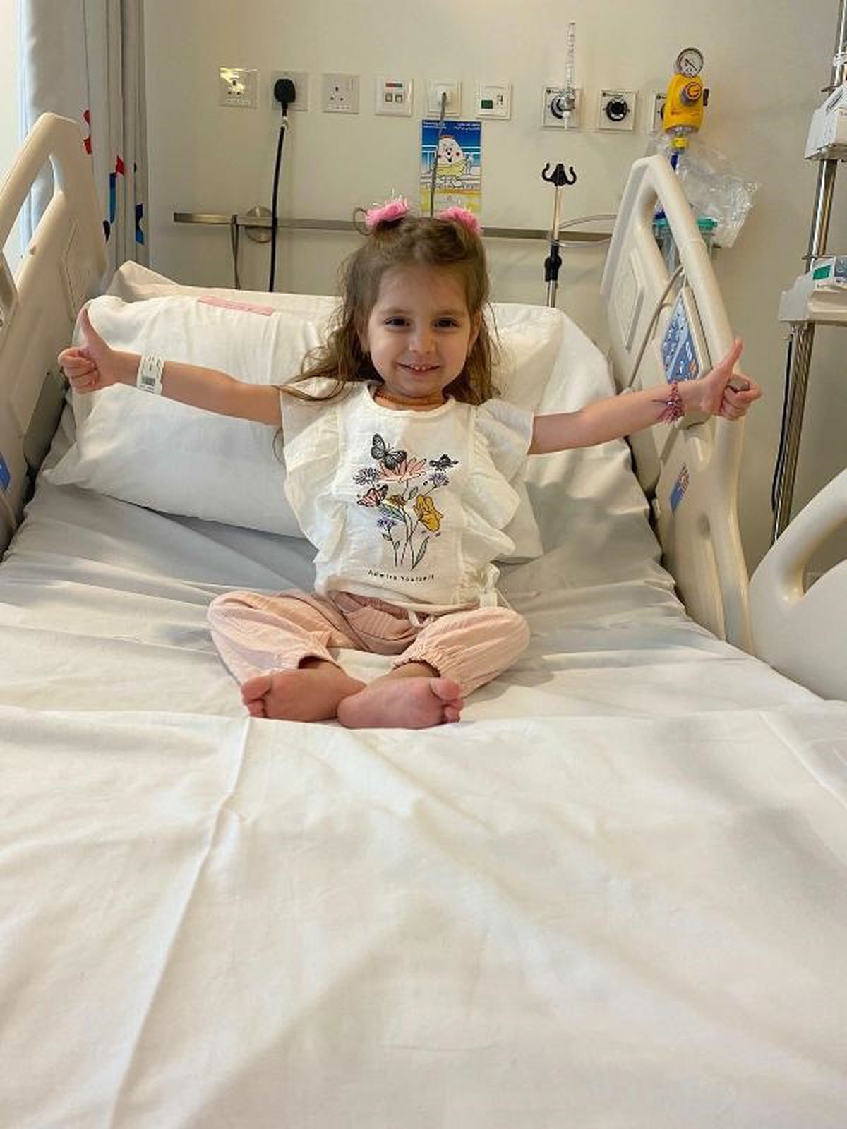 SMA Tip 2 Hastası Defne, Gen Tedavisinin Ardından Desteksiz Oturabiliyor