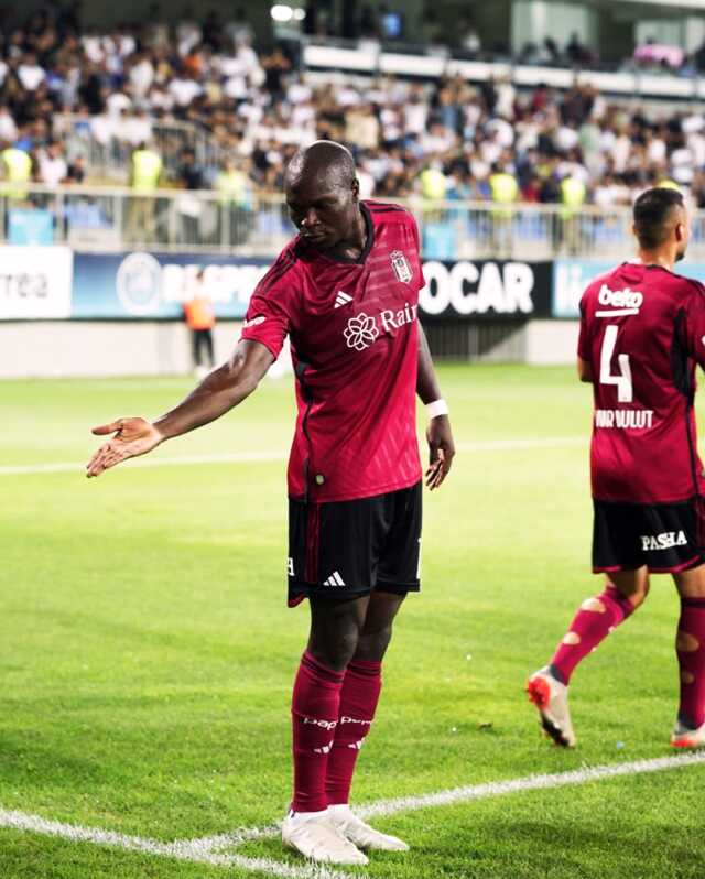 Son Dakika: UEFA Konferans Ligi 3. Tur ilk maçında Beşiktaş, Neftçi Bakü'yü deplasmanda 3-1 mağlup etti Son Dakika: UEFA Konferans Ligi 3. Tur ilk maçında Beşiktaş, Neftçi Bakü'yü deplasmanda 3-1 mağlup etti
