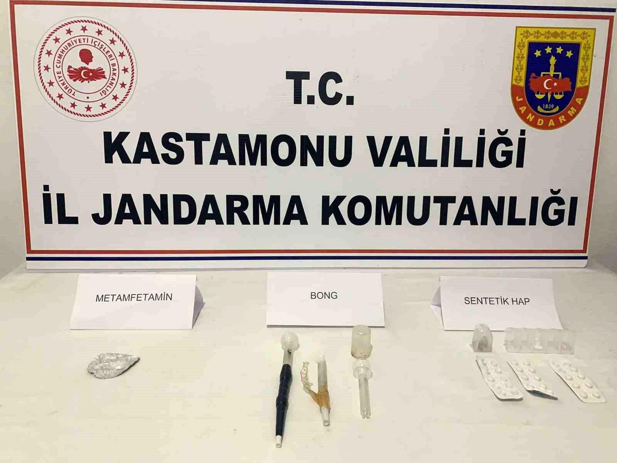 Kastamonu\'da Uyuşturucu Satıcısı Yakalandı