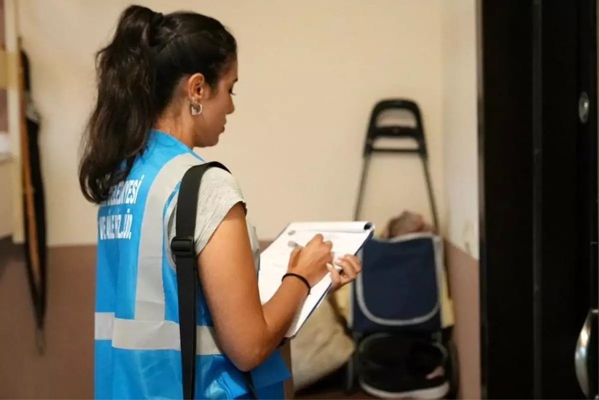 Yalova Belediyesi Kadın ve Aile Hizmetleri Müdürlüğü 14 mahallede ihtiyaç taraması başlattı