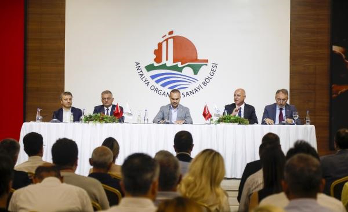 Bakan Kacır: Uluslararası Yatırımcılar Yatırım Planlarını Hızlandırma Gayretinde