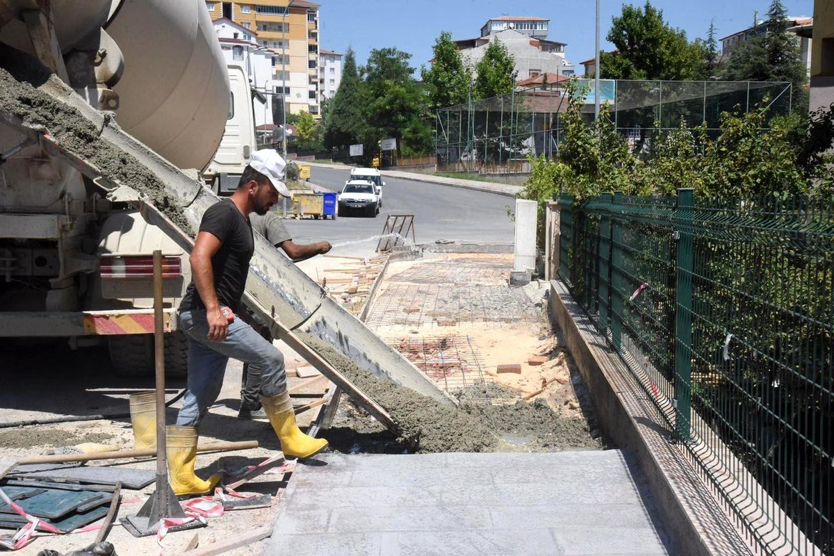 Bilecik\'te Çevre Düzenlemesi Çalışmaları Devam Ediyor