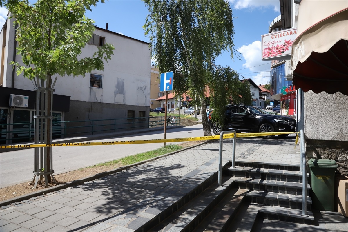 Bosna Hersek\'te Bir Kişi 3 Kişiyi Öldürdü, 3 Kişiyi Yaraladıktan Sonra İntihar Etti