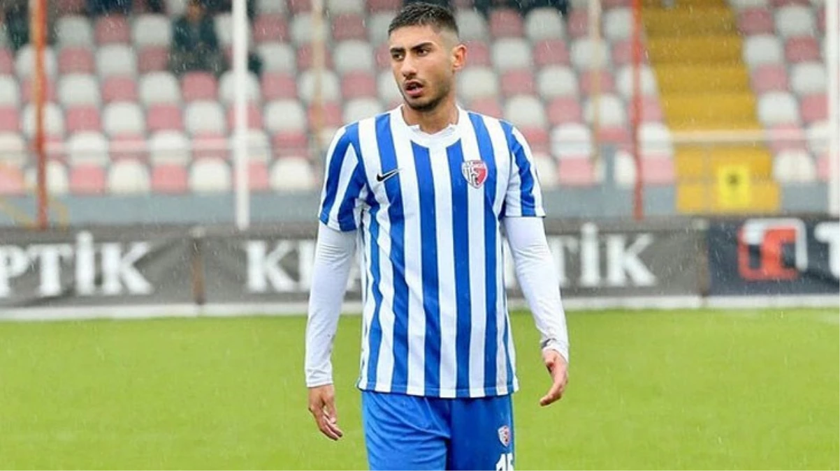 Galatasaray, eski futbolcu Mehmet Nas\'ın oğlu Sıraçhan\'ı transfer etti
