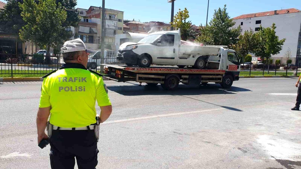 Denizli\'de 2023 Yılında 37 Kişi Trafik Kazalarında Hayatını Kaybetti