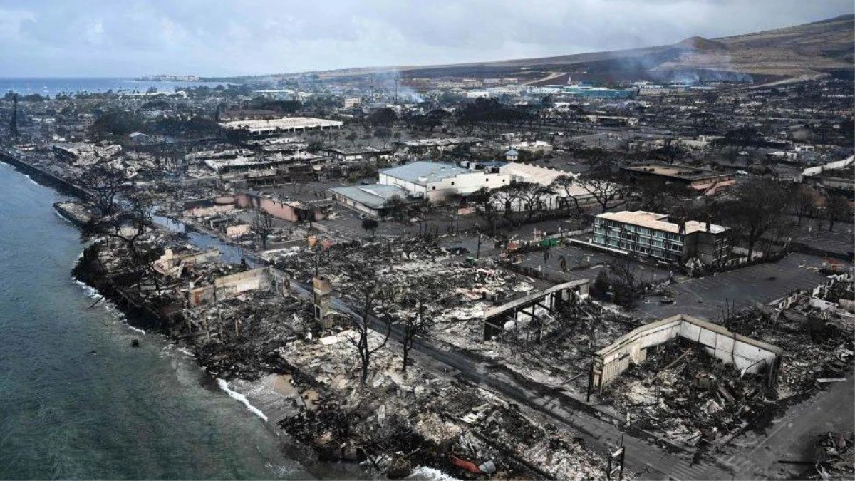 Hawaii\'deki Yangınlar Tarihin En Kötüsü