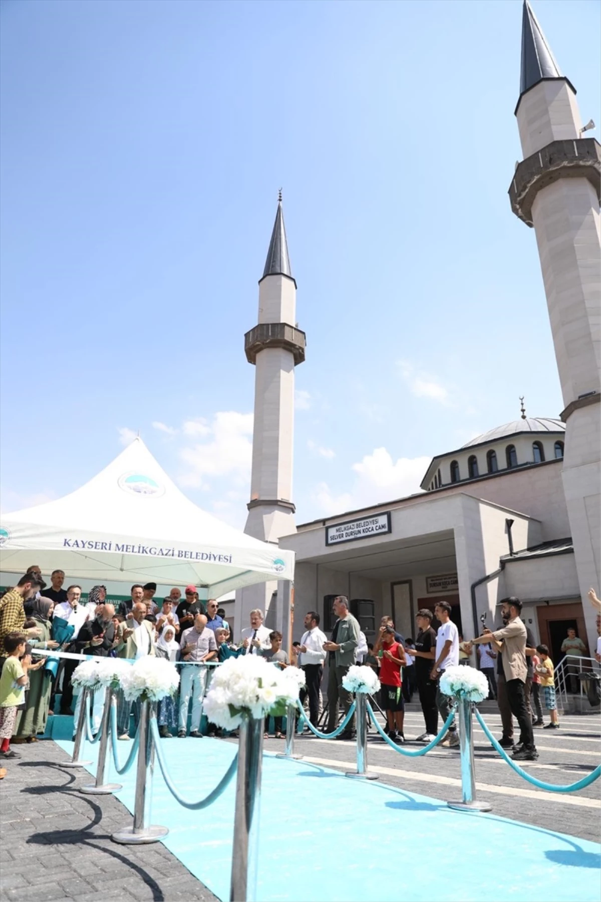 Melikgazi Belediyesi ve Hayırsever İşbirliğiyle Selver ve Dursun Koca Cami Açıldı