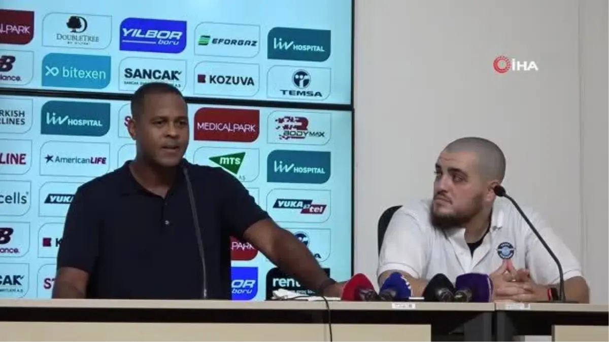 Patrick Kluivert: \'Turu daha geçmedik, çalışmamız lazım\'