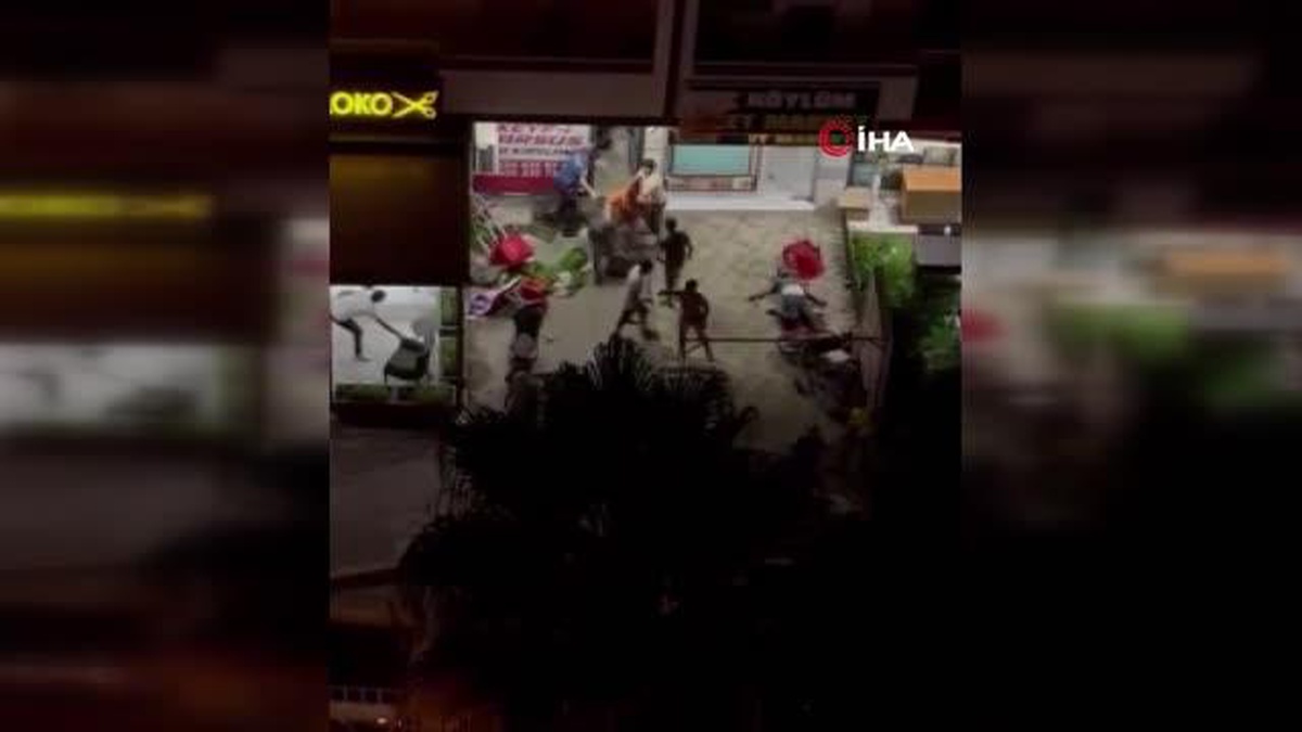 Tarsus\'ta silahlı, bıçaklı ve sopalı yol kavgası: 1 ölü, 12 yaralı