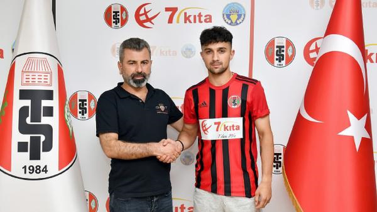 Turgutluspor, Uğur Kurt ile sözleşme imzaladı