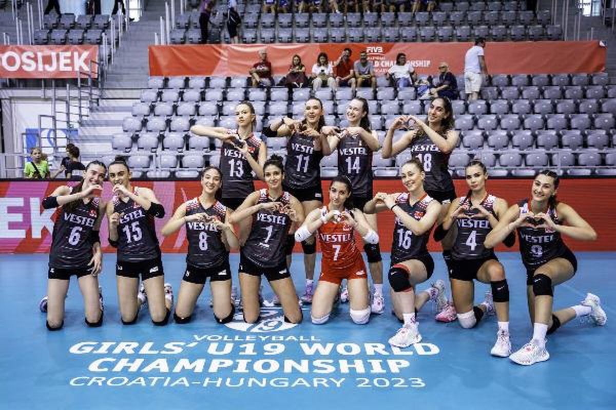Türkiye U19 Kız Milli Takımı, FIVB U19 Dünya Şampiyonası\'nda finalde ABD ile karşılaşacak